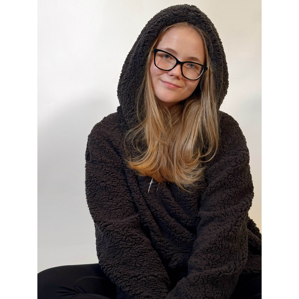 Hello Kitty Fluffy Oversized Hoodie - Black/Čierna